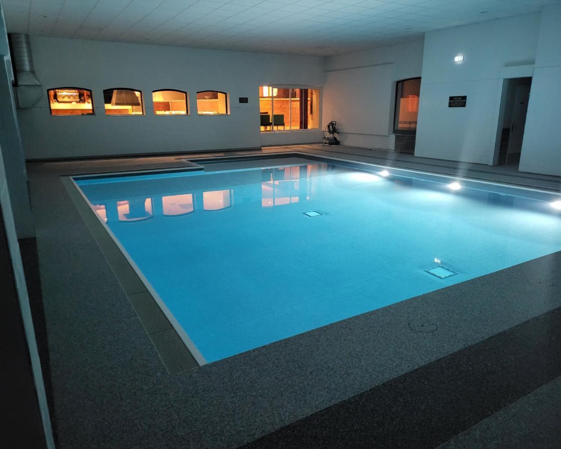 Hotel Causse Comtal Rodez, The Originals Relais Gages-le-Haut Exteriér fotografie